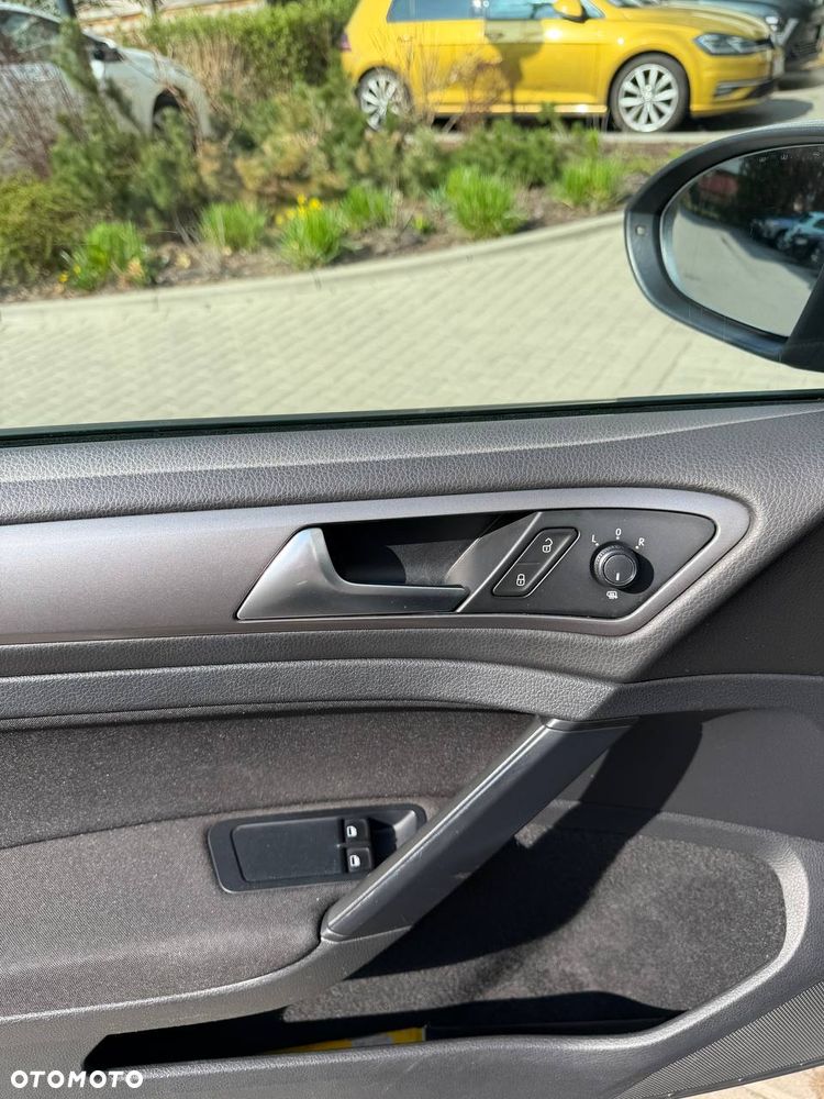 Volkswagen Golf 1.6 TDI BMT Trendline - 12