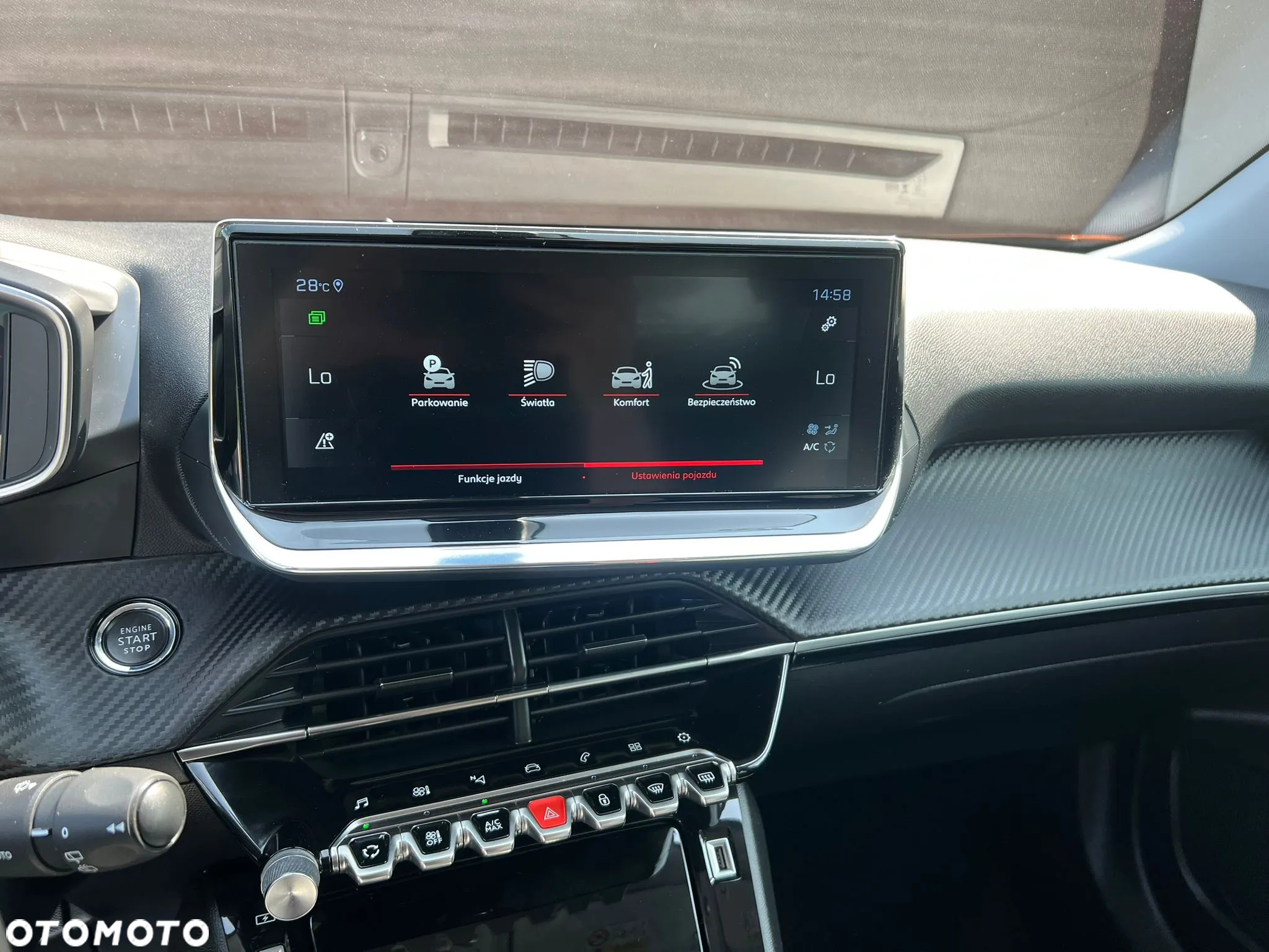 Peugeot 2008 - 12