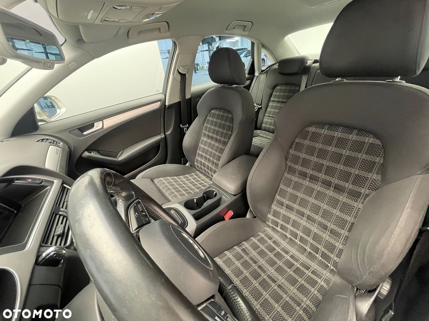 Audi A4 - 12