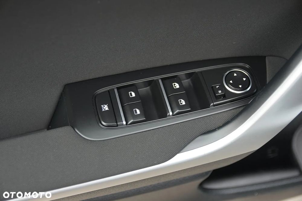 Kia Ceed - 27