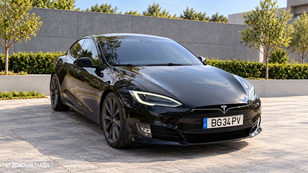 Tesla Model S Performance - 2