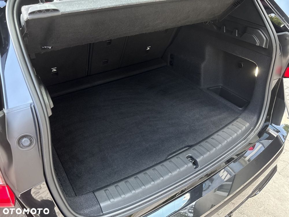 BMW X1 sDrive18i - 24