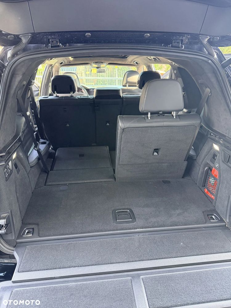 BMW X7 M50i - 18