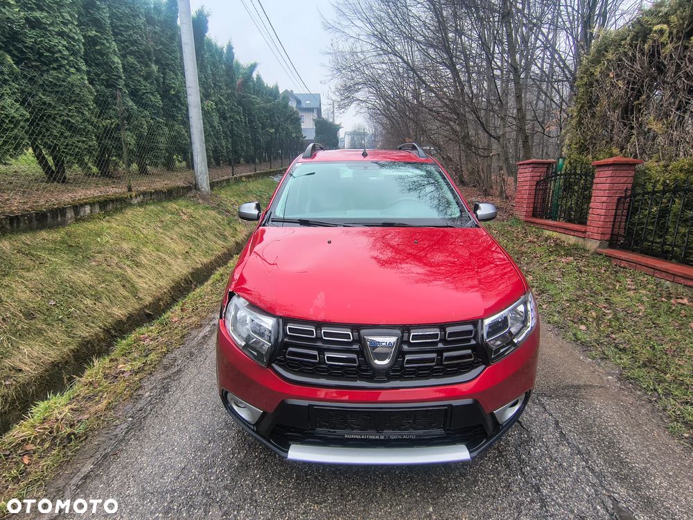 Dacia Sandero Stepway TCe 100 Celebration - 2