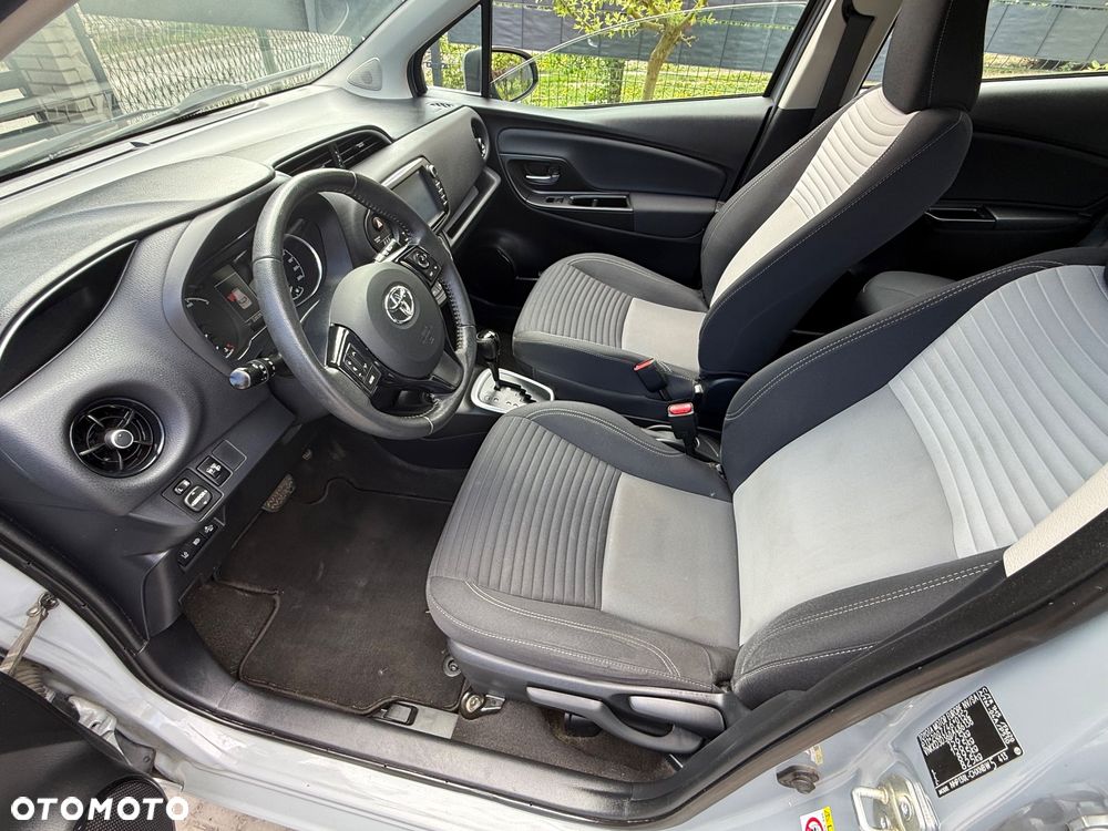 Toyota Yaris 1.5 VVT-i Comfort - 9