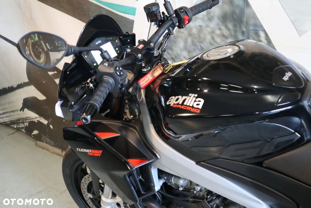 Aprilia Tuono - 7