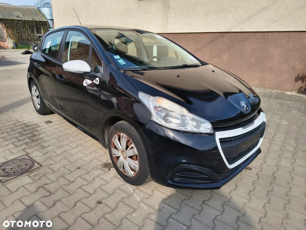 Peugeot 208 - 7