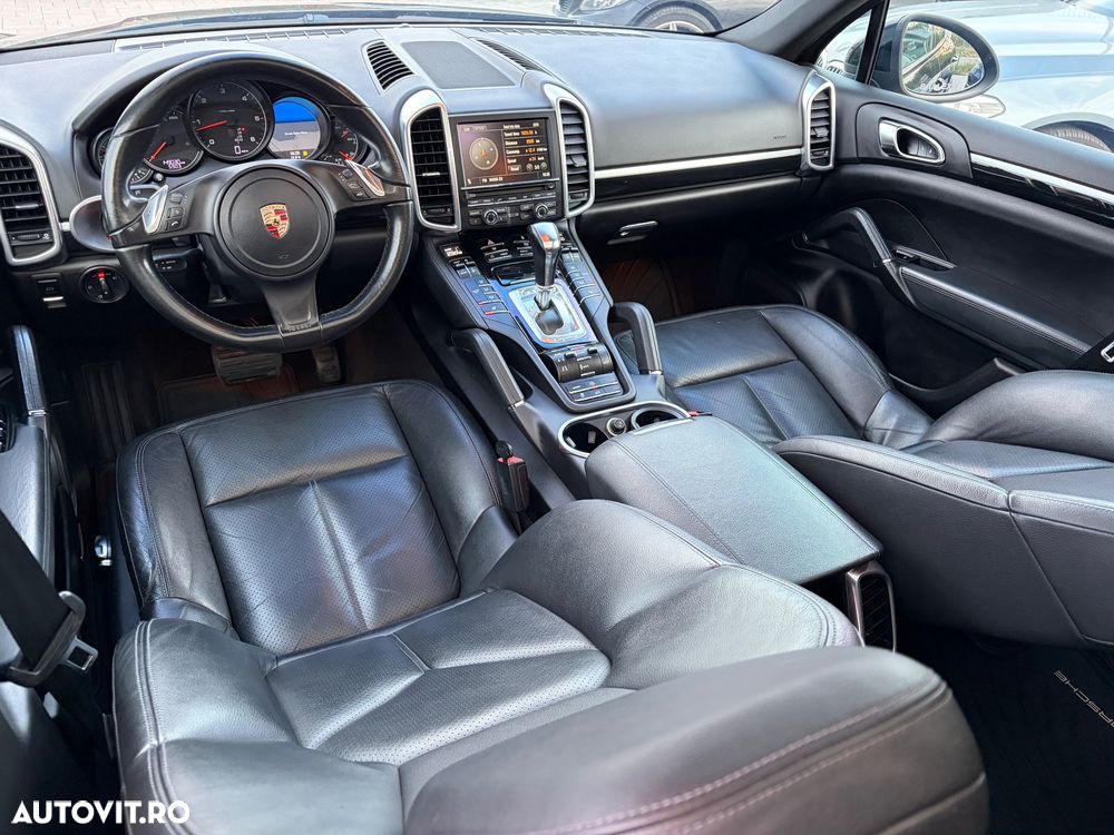 Porsche Cayenne 3.0TD TipTronic - 9
