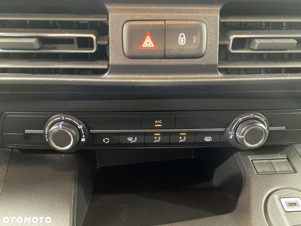 Toyota Proace City - 22