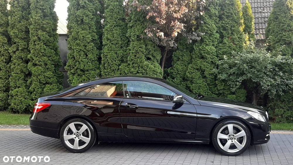 Mercedes-Benz Klasa E 200 BlueEFFICIENCY 7G-TRONIC Avantgarde - 4