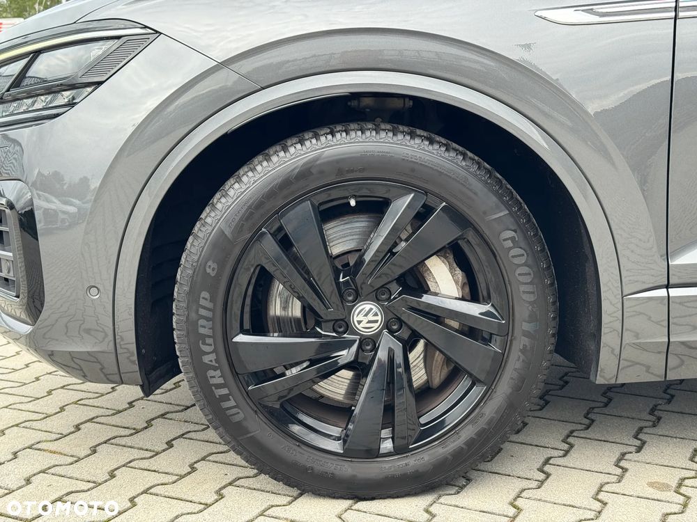 Volkswagen Touareg 4.0 V8 TDI SCR 4Motion Automatik R-Line - 14