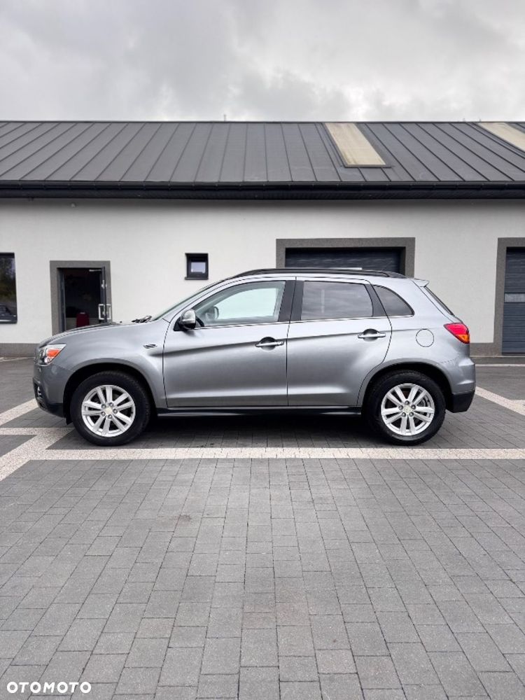 Mitsubishi ASX - 4