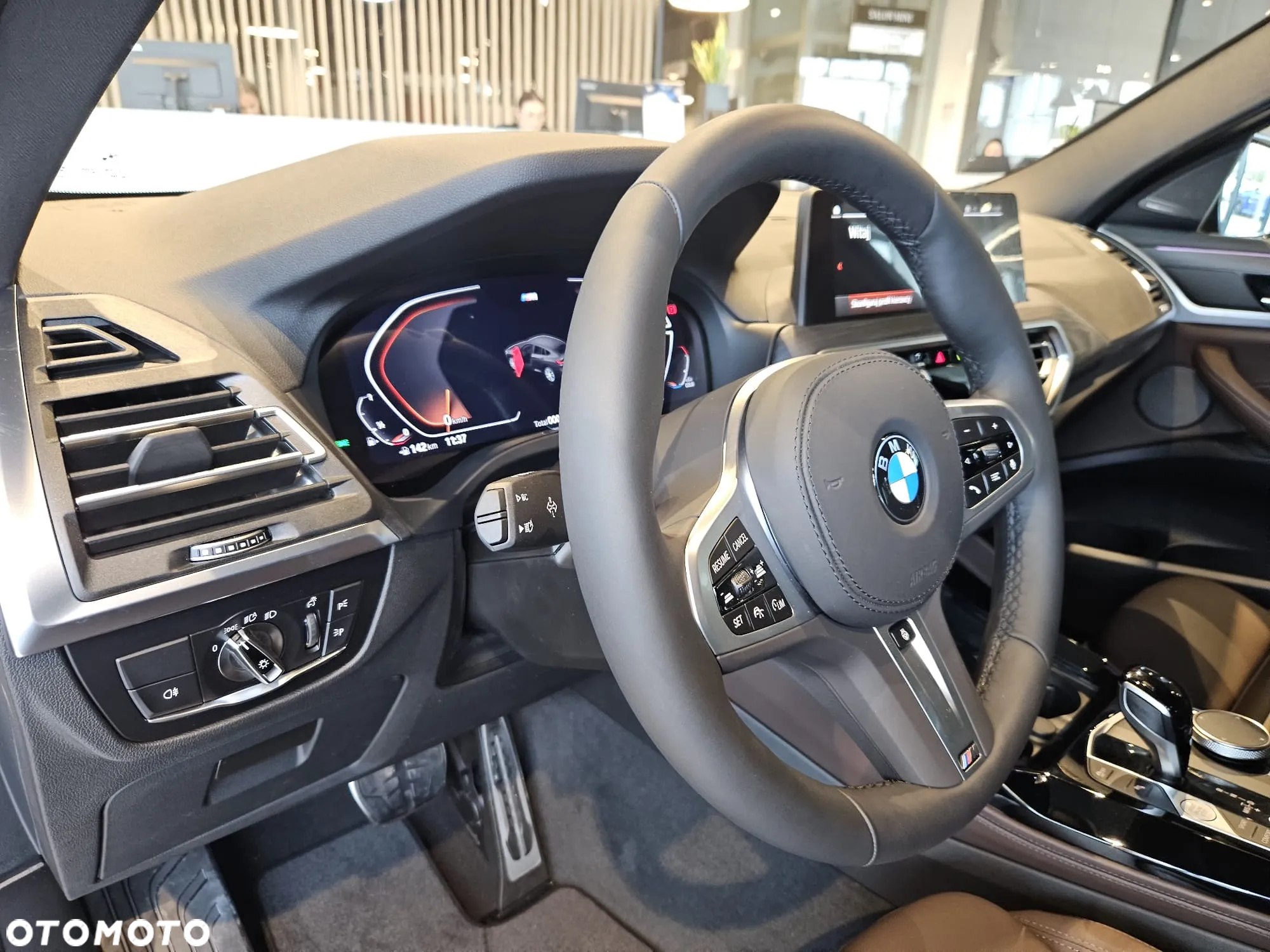 BMW X4 xDrive20i - 11