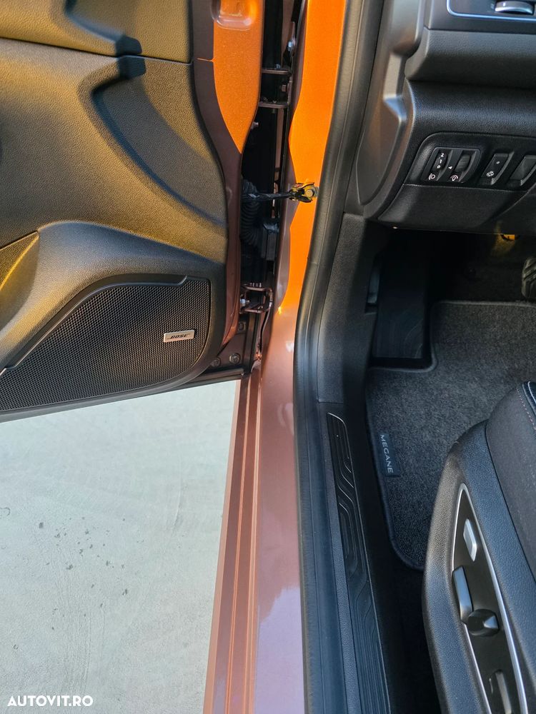 Renault Megane - 11