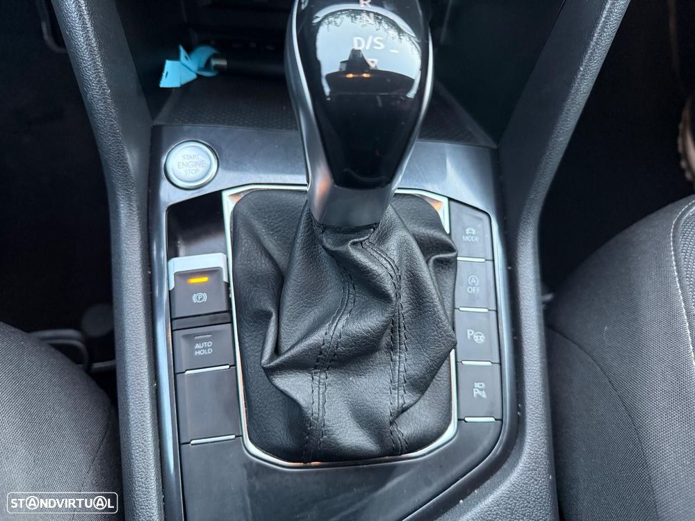 VW Tiguan Allspace 2.0 TDI Confortline DSG - 15