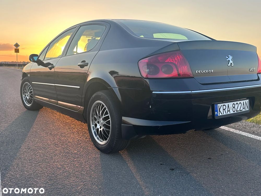 Peugeot 407 1.8 Presence - 8