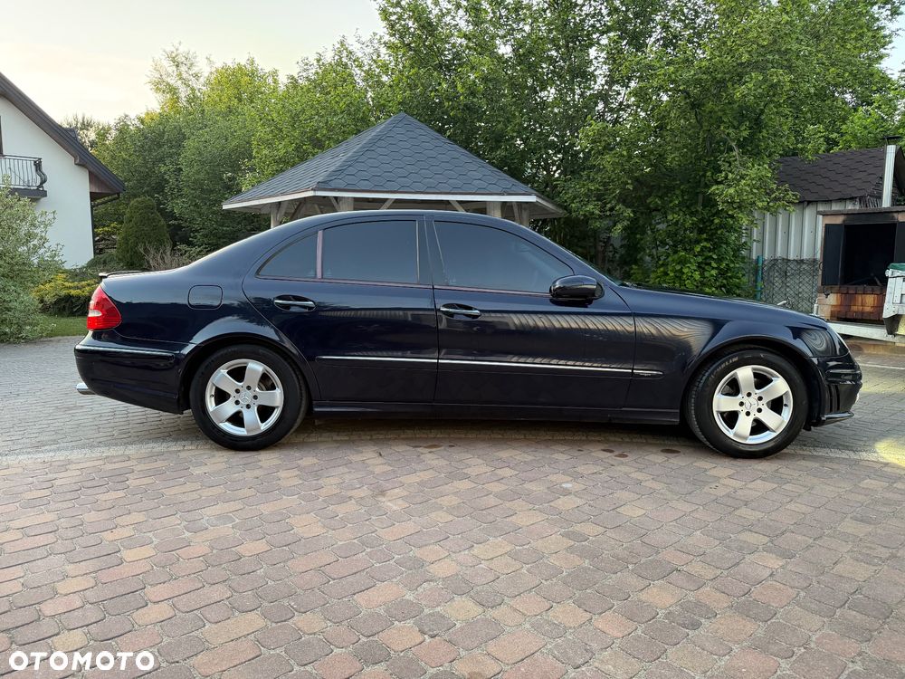 Mercedes-Benz Klasa E 240 Avantgarde - 4
