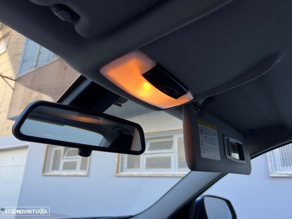 BMW 318 d Line Modern - 33