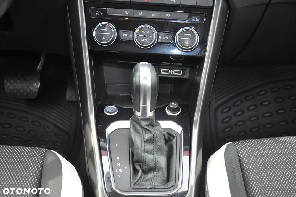 Volkswagen T-Roc 2.0 TDI SCR 4MOTION DSG Sport - 35