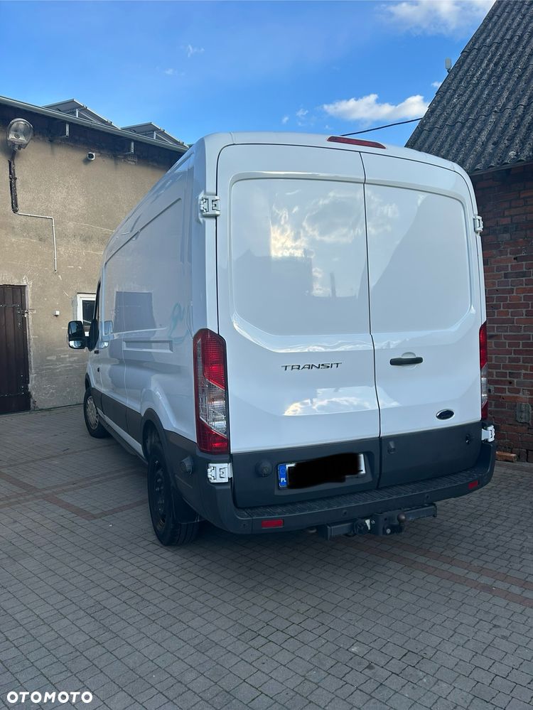 Ford Transit 350L Trend FWD - 17