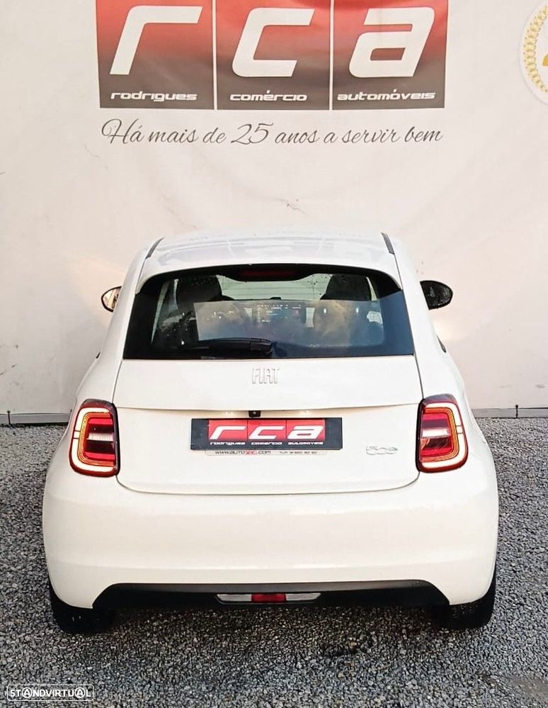 Fiat 500e - 33