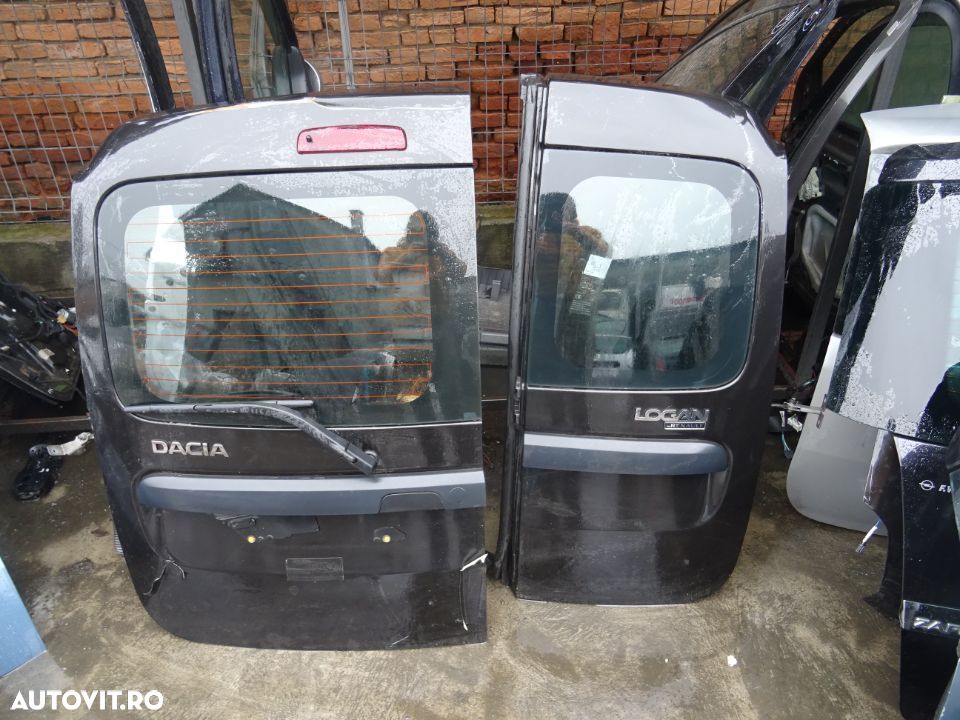 Vand Usa Haion Dreapta-Stanga Dacia Logan din 2010 fara rugini - 1