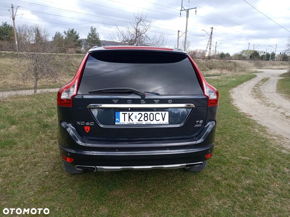 Volvo XC 60 - 6