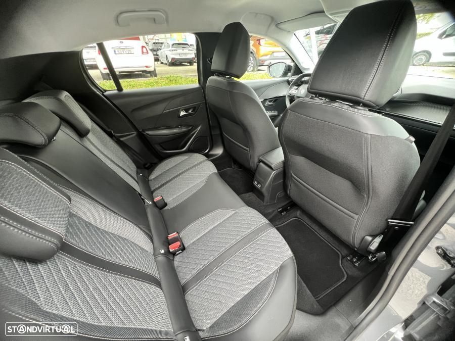 Peugeot e-208 51 kWh Allure - 24