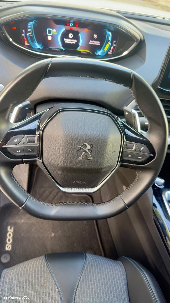 Peugeot 3008 Plug-In Hybrid 225 e-EAT8 Allure Pack - 12