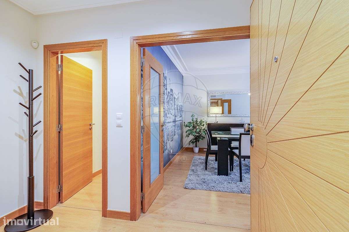 Apartamento T2 para arrendamento - Grande imagem: 2/33