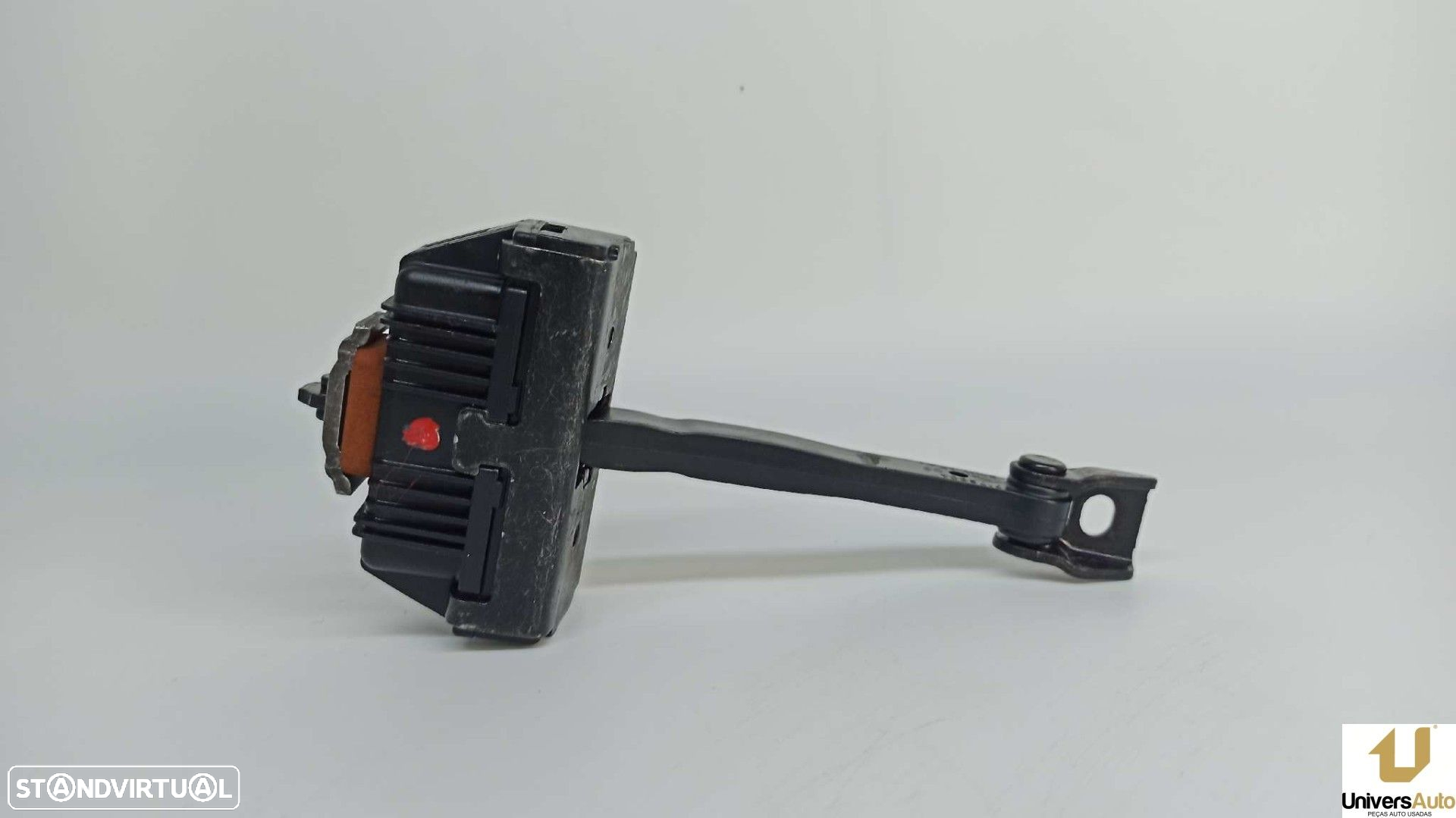 RETENTOR DA PORTA DIANTEIRA DIREITA BMW SERIE 5 BERLINA (E60) 530D - 7