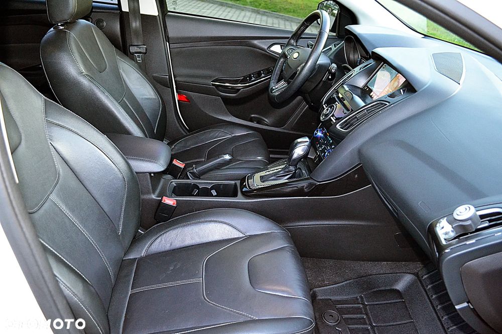 Ford Focus - 29