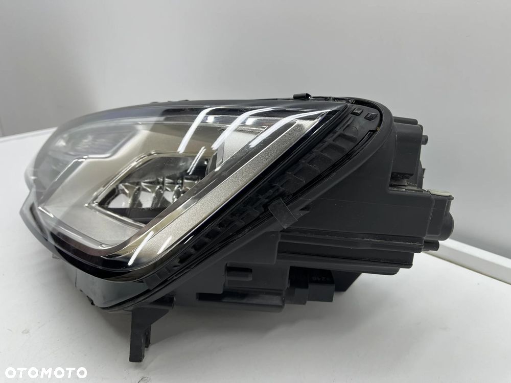 Lampa reflektor Audi A4 B9 8w 15-19r. LEWA przednia XENON KSENON + LED oryginalna EUROPA lewy przód - 5