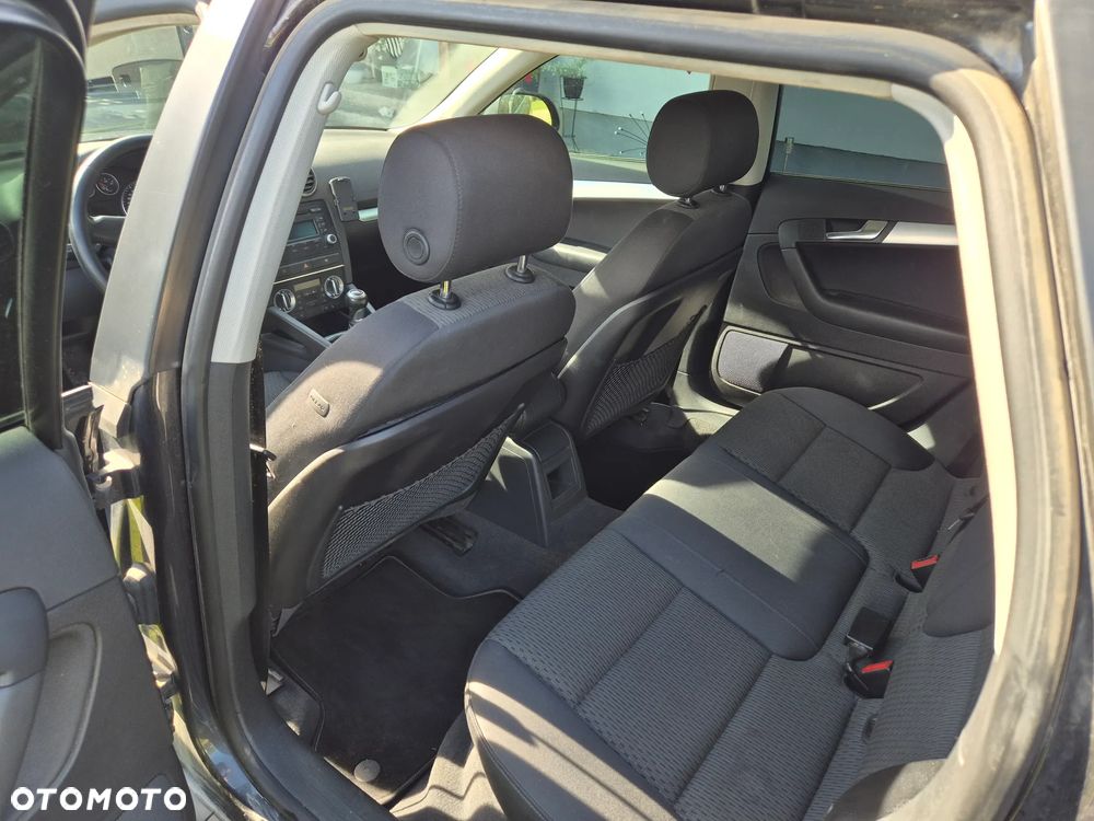 Audi A3 Sportback 1.9 TDI DPF Ambiente - 7