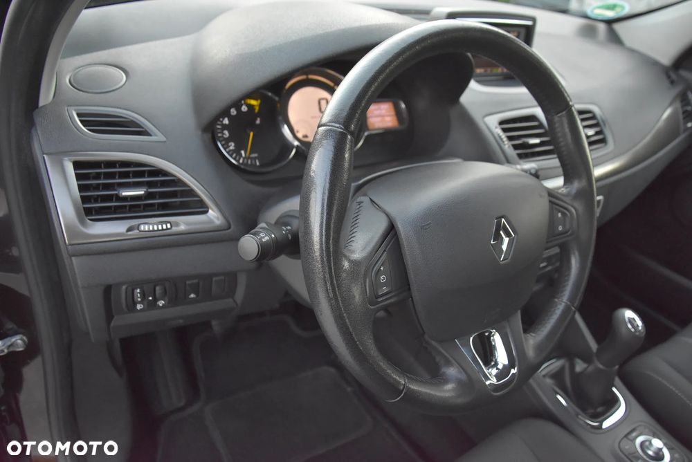 Renault Megane Grandtour 1.6 16V 100 J'taime - 28