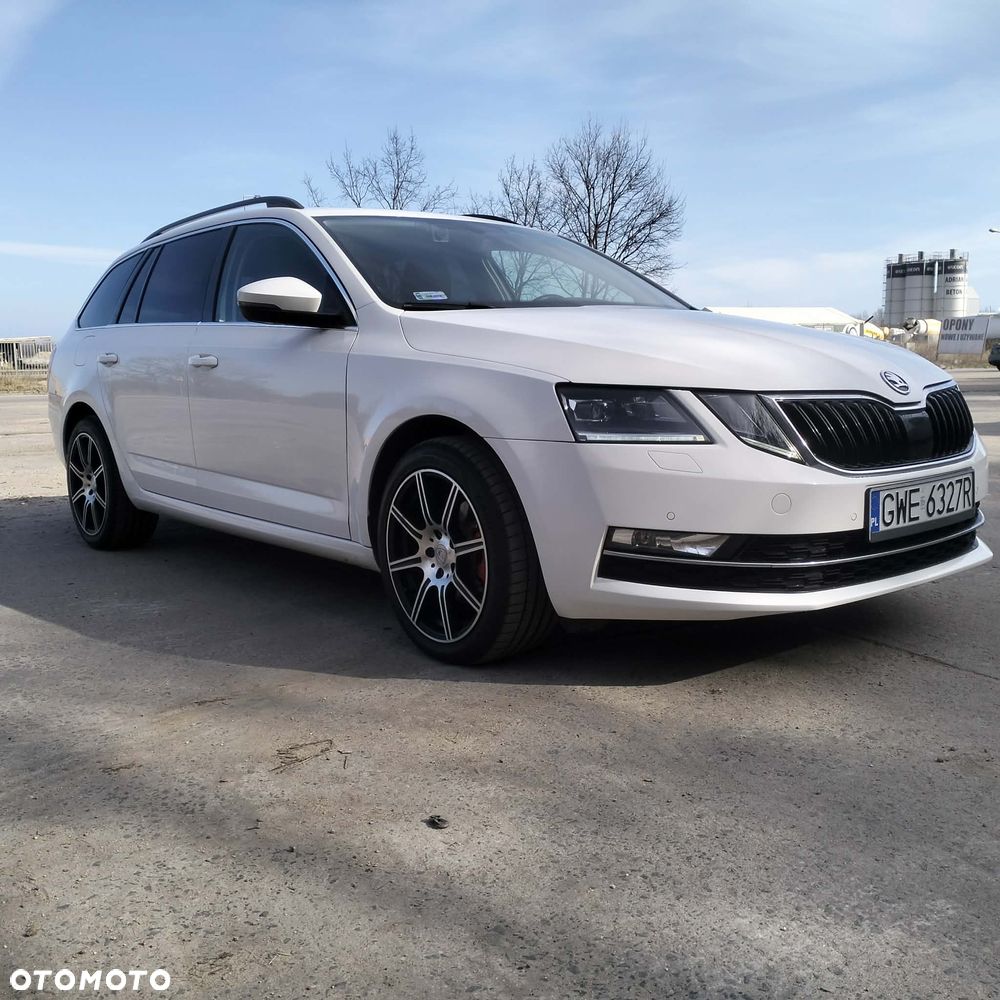 Skoda Octavia 2.0 TDI SCR Clever DSG - 15