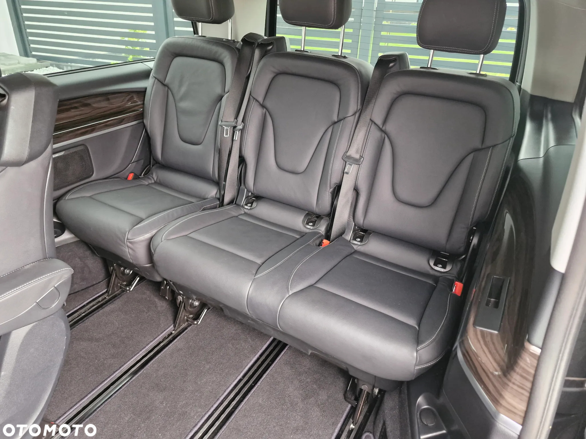 Mercedes-Benz Klasa V 300 d lang 4Matic 9G-TRONIC Avantgarde Edition - 24