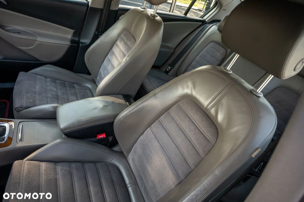 Volkswagen Passat 2.0 FSI Automatik Highline - 18