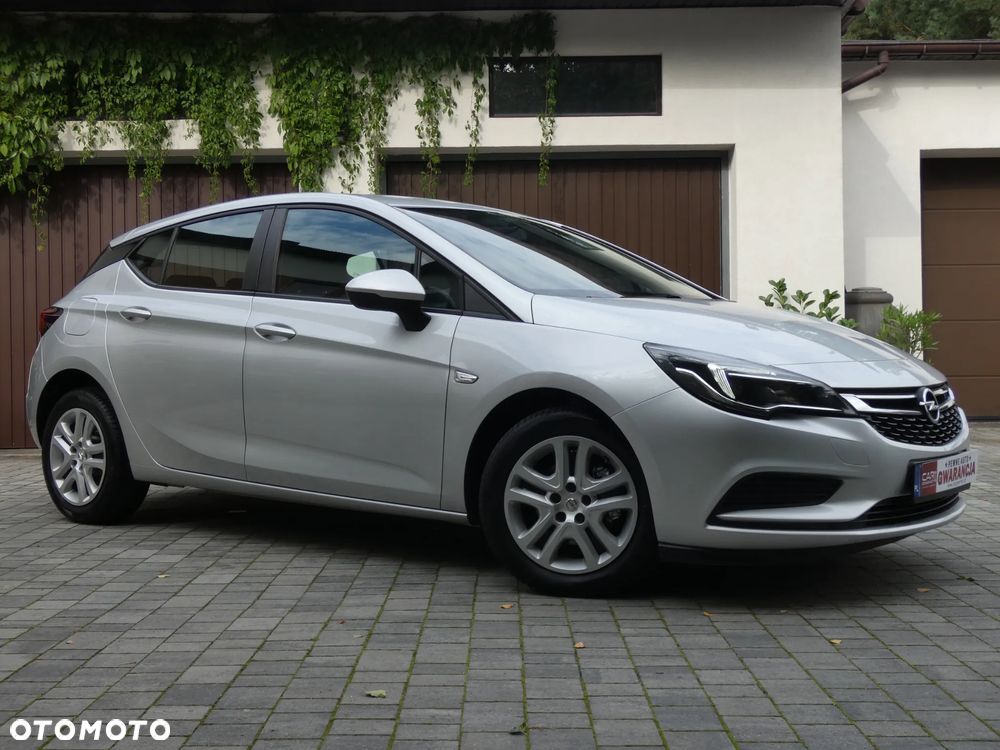 Opel Astra - 11