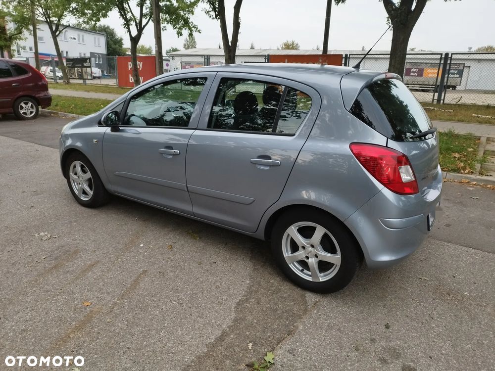 Opel Corsa 1.4 16V - 2