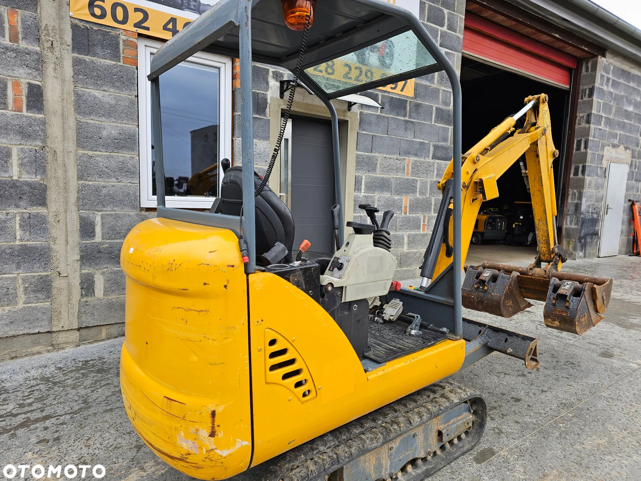 Bobcat E14 - 2
