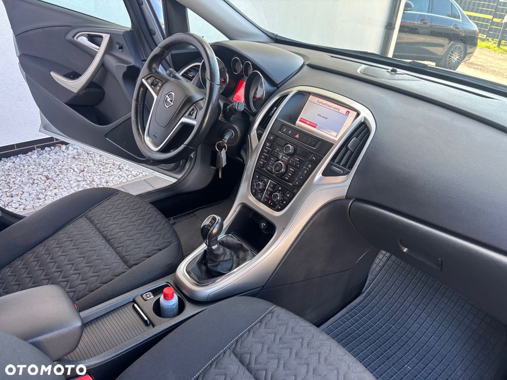 Opel Astra 2.0 CDTI DPF Active - 8