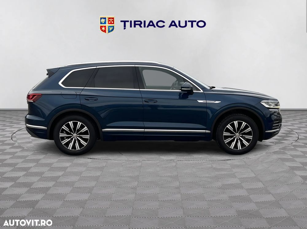 Volkswagen Touareg - 8