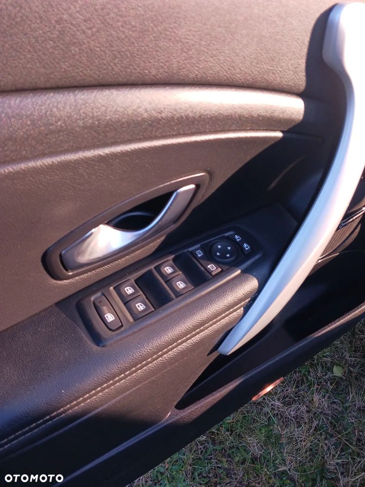 Renault Megane 1.4 16V TCE Bose Edition - 23