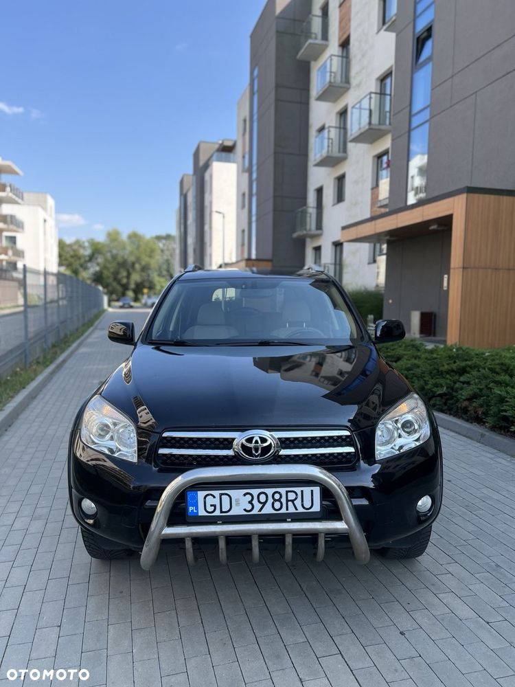 Toyota RAV4 2.0 VVT-i Premium - 9