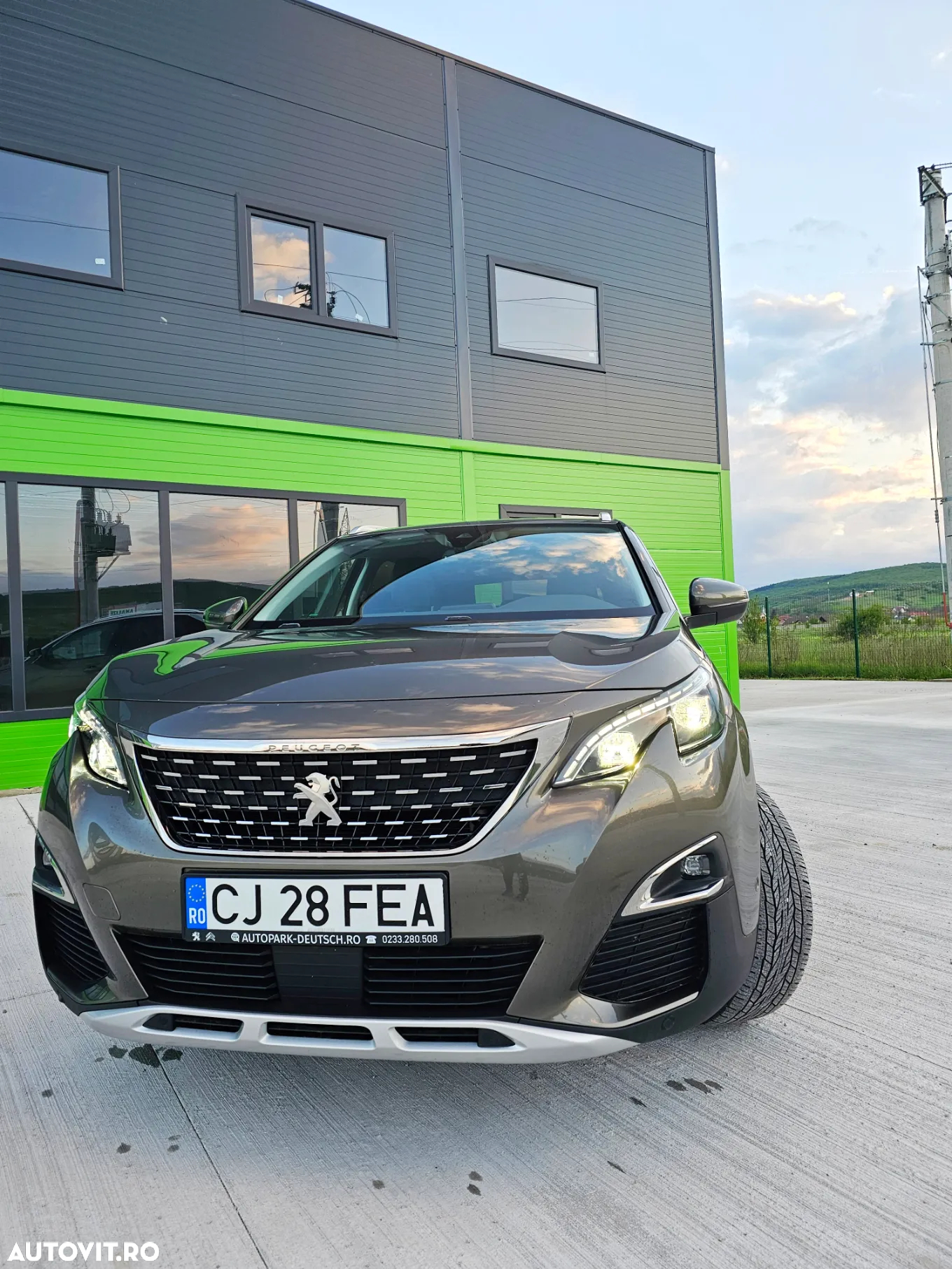 Peugeot 3008 1.5 BlueHDI S&S EAT8 Allure - 8