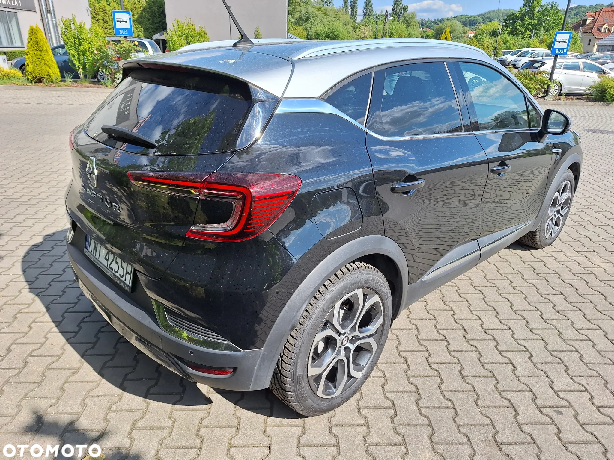 Renault Captur TCe Mild Hybrid 140 TECHNO - 18