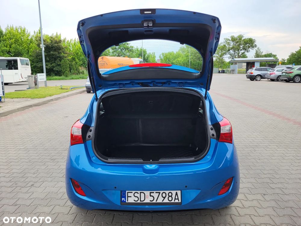 Hyundai i30 1.4 Passion Plus - 34