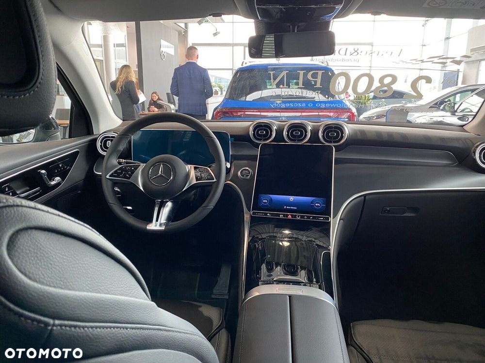 Mercedes-Benz GLC - 22