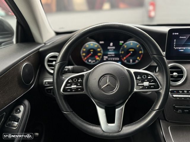 Mercedes-Benz C 200 - 11